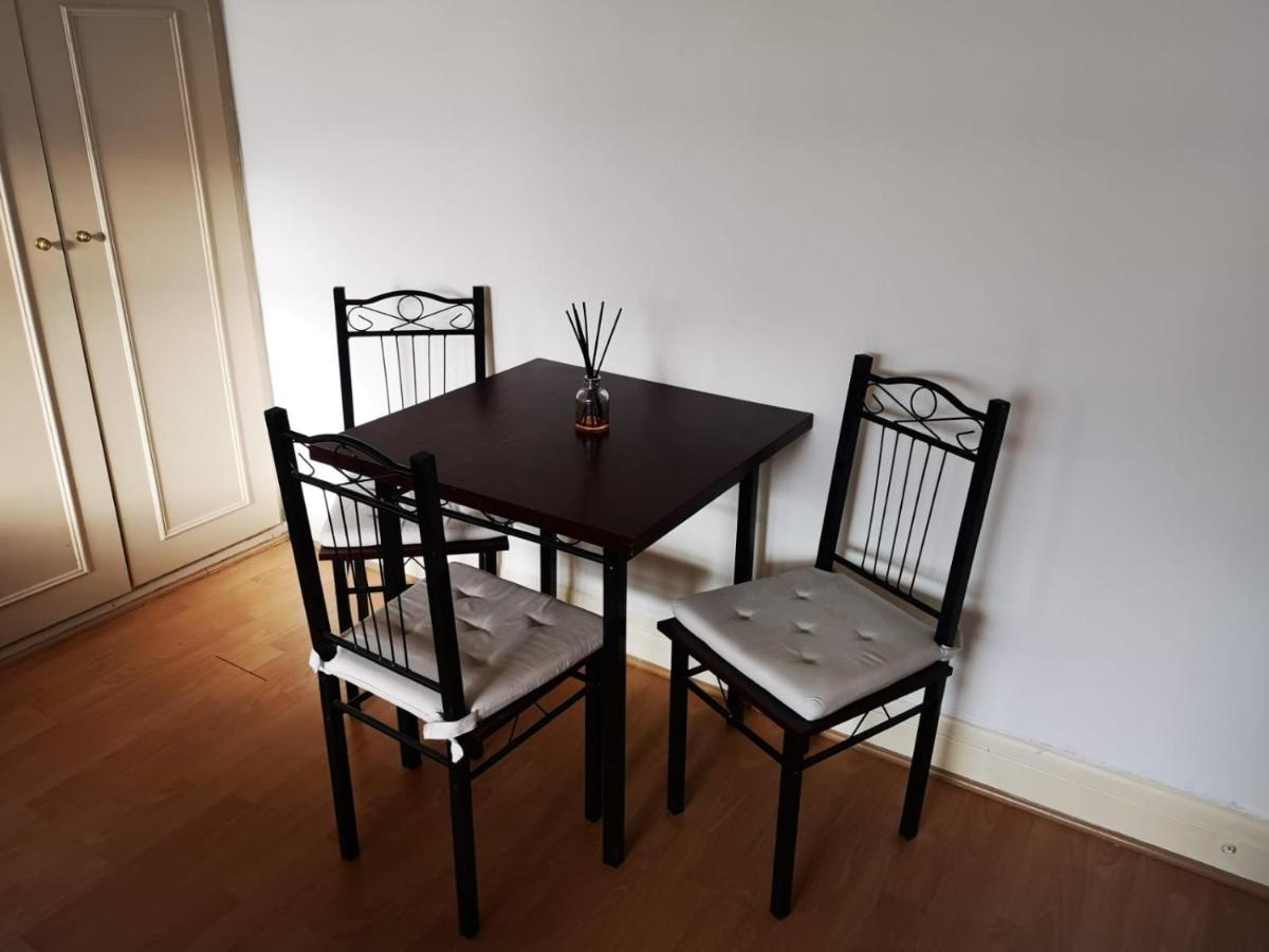 Large Spacious Property In Zone 2 London Exteriör bild