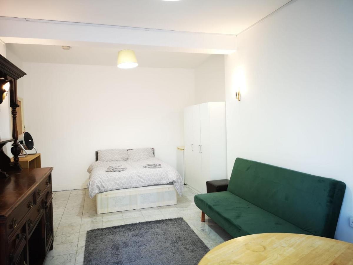 Large Spacious Property In Zone 2 London Exteriör bild